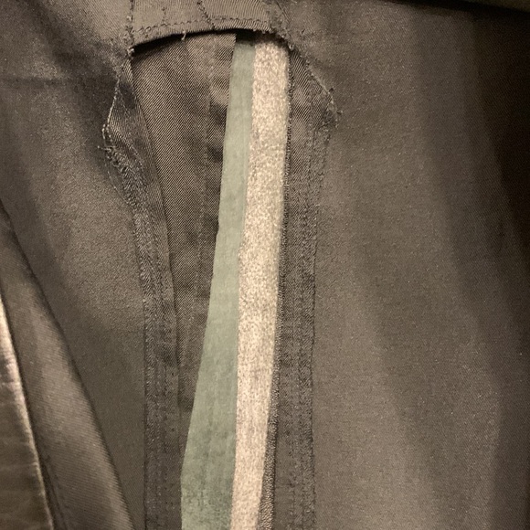 Cache Black leather skirt - Picture 4 of 7